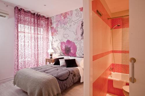 Hostal Foster - image 12