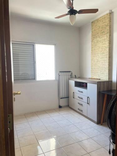 Exterior view, Apartamento Praia da Enseada Guaruja-SP - otima localizacao 7 mins da praia in Enseada