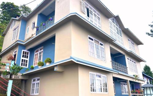 Khangrila Nest Homestay in Kaluka