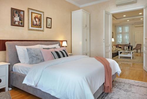 Ambasador&Luxury Downtown apartment