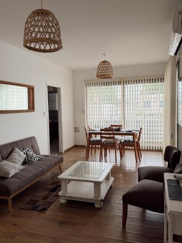 Amplio departamente en Bv Galvez