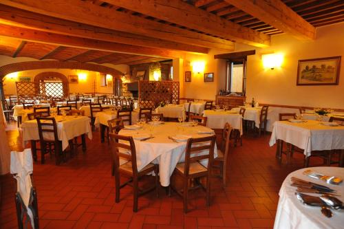 Ресторан, Albergo Ristorante La Torricella in Поппі