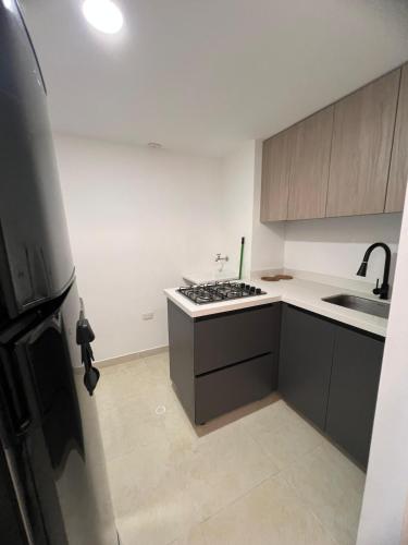 Kitchen, Apartment 5 minutes from the Airport, Sea and Center in Santa Maria