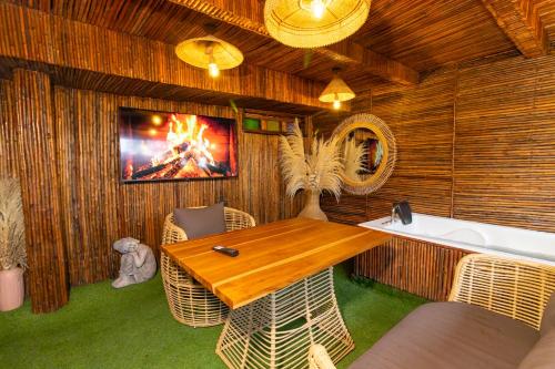 Közös társalgó / TV, Hotel Glamping La Polka in Amaga