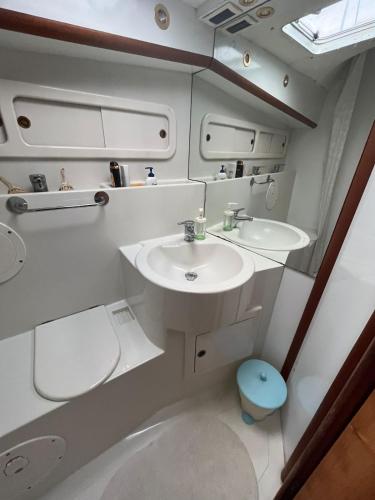 boat and breakfast in Ancona