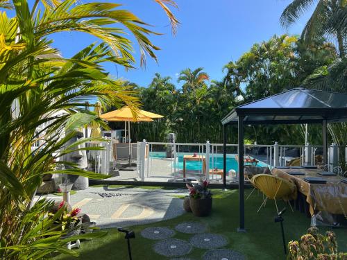 GREEN LORD DOMAINE - Lodges Piscine & Spa - Bar & Lounge - Restaurant gastronomique 2