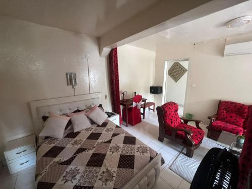 Hôtel Restaurant Le Papillon (Hotel Restaurant Le Papillon) in Mutsamudu