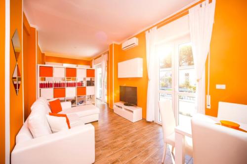 Attic Apartment - image 14