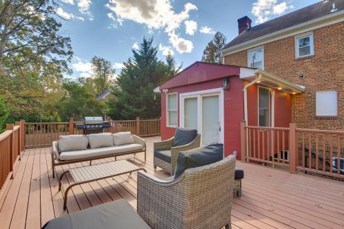 Walk to Metro Station! Cheverly Apt 8 Mi to DC in Cheverly (MD)