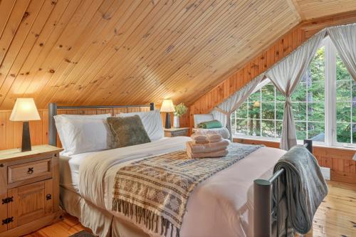 Domaine Rivière Sacacomie - Chalet l'Hirondelle (Domaine Riviere Sacacomie - Chalet l'Hirondelle) in Saint-Alexis-Des-Monts (QC)