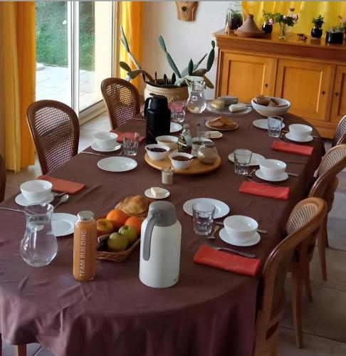 餐飲選擇, Chez Brigitte et Sylvain in 塞諾德