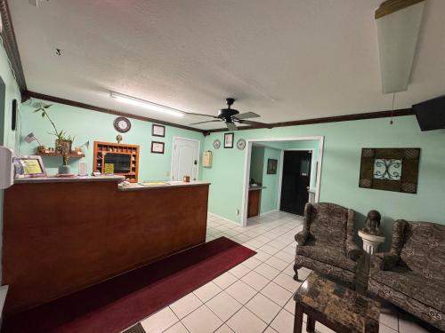 Claremore Motor Inn in Claremore (OK)