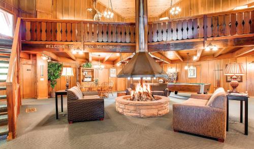 Park Meadows 6A by Ski Country Resorts in Four O'Clock