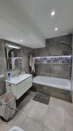 Check and Home - Casa San Luis - 6 Huéspedes en Barrio Chauvin (Check and Home - Casa San Luis - 6 Huespedes en Barrio Chauvin) in 마드 델 플라타