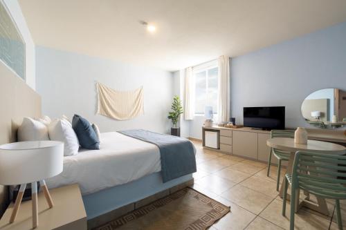 room detail thumbnail 0