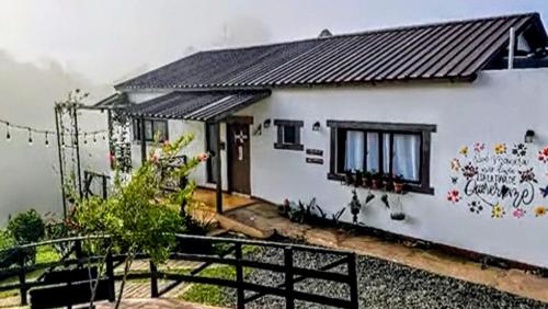 . La Casita de Charo 1, disfruta de tiempo memorable en la montaña
