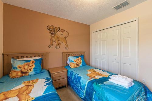 Simba's Lake House - image 12