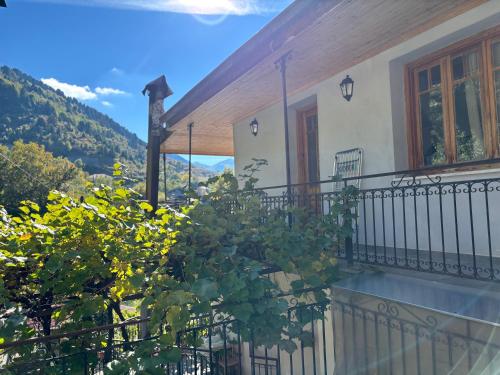 La casa di Areti in 아닐리오