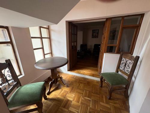 Casa independiente con 4 dormitorios in Potosi