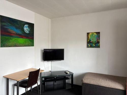 Achilles Motel - image 3