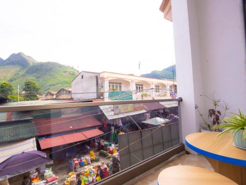 Ympäristö, Nhà Nghỉ Quyền Ly (Nha Nghi Quyen Ly) in Meo Vac