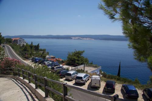  Apartments Cvita, Pension in Omiš