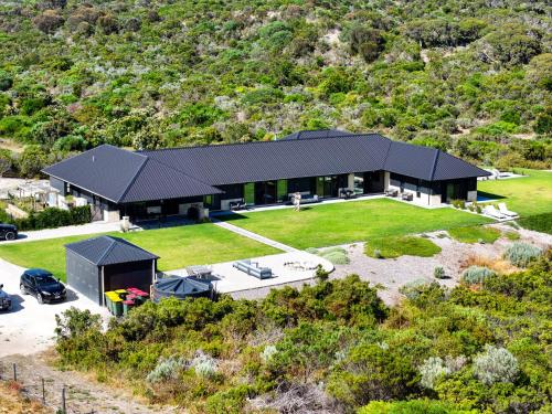 ทัศนียภาพภายนอกโรงแรม, Stony Rise Lodge in โรบิ