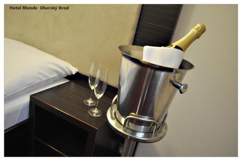 蒙德酒店 蒙德酒店