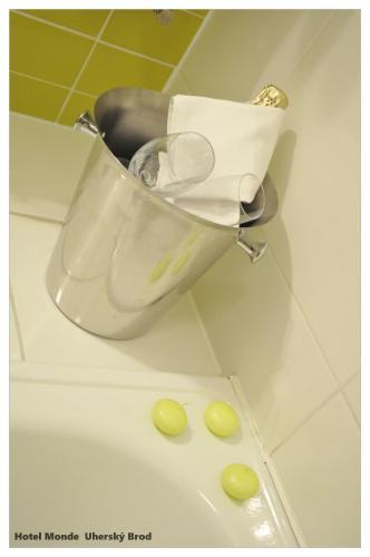 蒙德酒店 蒙德酒店