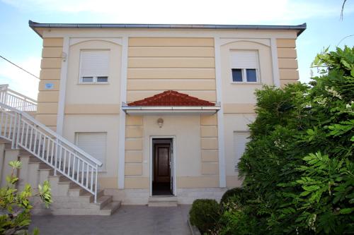  Villa in Seget, Pension in Trogir