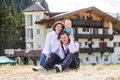 Albergo Hotel Chalet Pineta - image 11