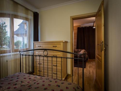 Apartament w Góralskim Domu - image 4