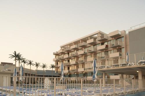 Pan American Oceanfront Hotel