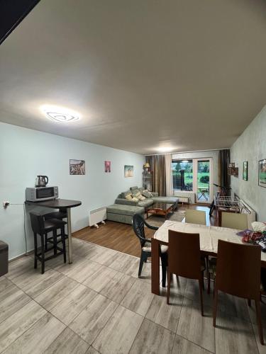 Eleonor Mountain Apartment 2