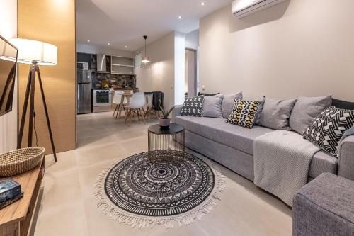 Entire house - 2br Suite White gea with private pool in 瓦西里亞斯 - 費特利亞