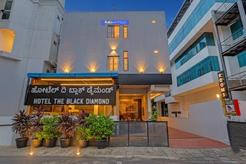 FabHotel The Black Diamond