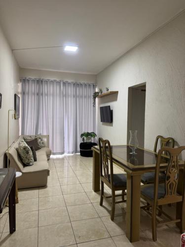 Apartamento em pitangueiras near Bom Gosto