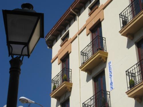 Pensión Sandoval - image 3