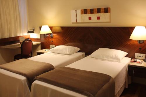 Bourbon Londrina Business Hotel Ideally located in the prime touristic area of Londrina, Bourbon Londrina Business Hotel promises a relaxing and wonderful visit. The hotel offers a high standard of service and amenities to suit the 