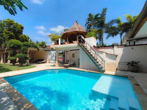 Cozy Villa by LOOX - Pulau Ular