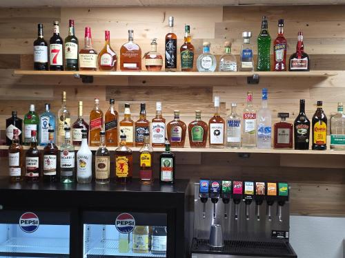 Katahdin Inn & Suites - image 7