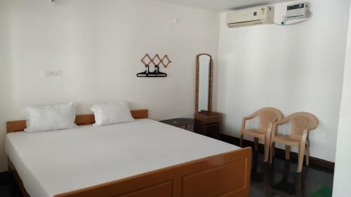 Rainbow Guest House - image 4