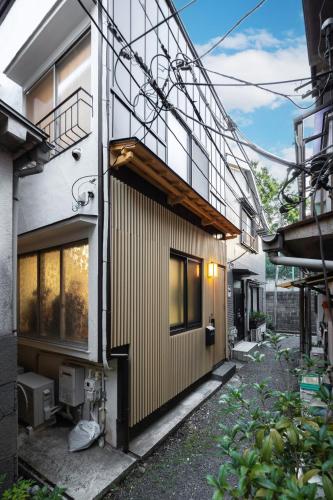 View, TaroTime Shinjuku Serene Japanese Cottage near Tokyo Metropolitan Gymnasium