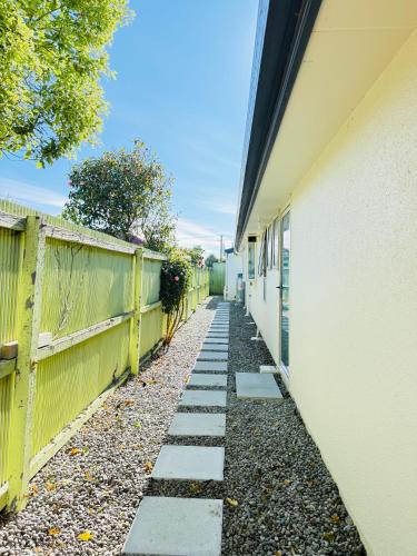 Christchurch Work Friendly Room in Ilam