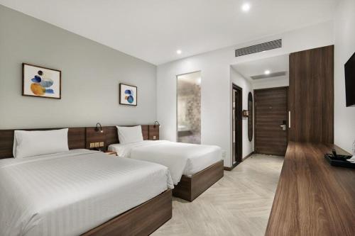 2 twin beds