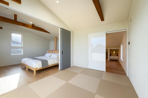 The Lobs Toya, Chalet Secca