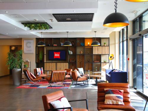 ทัศนียภาพภายนอกโรงแรม, ibis Beauvais Aeroport in บัวเวย์