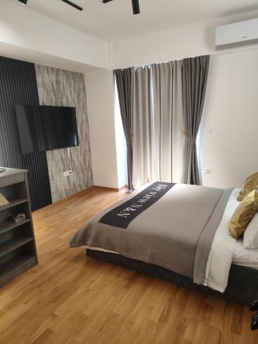 Guestroom, Sky View N&N Near Airport, Highway & Free Parking in Petrovec