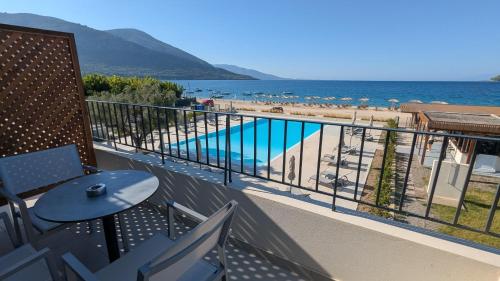Skats, Costa Ionica · Mytikas Seaside Hotel in Paliovarka