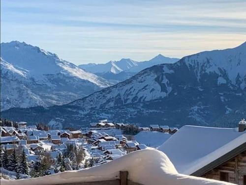 L'ODYSSEE La Tousssuire, skis au pied, Appt 8 personnes